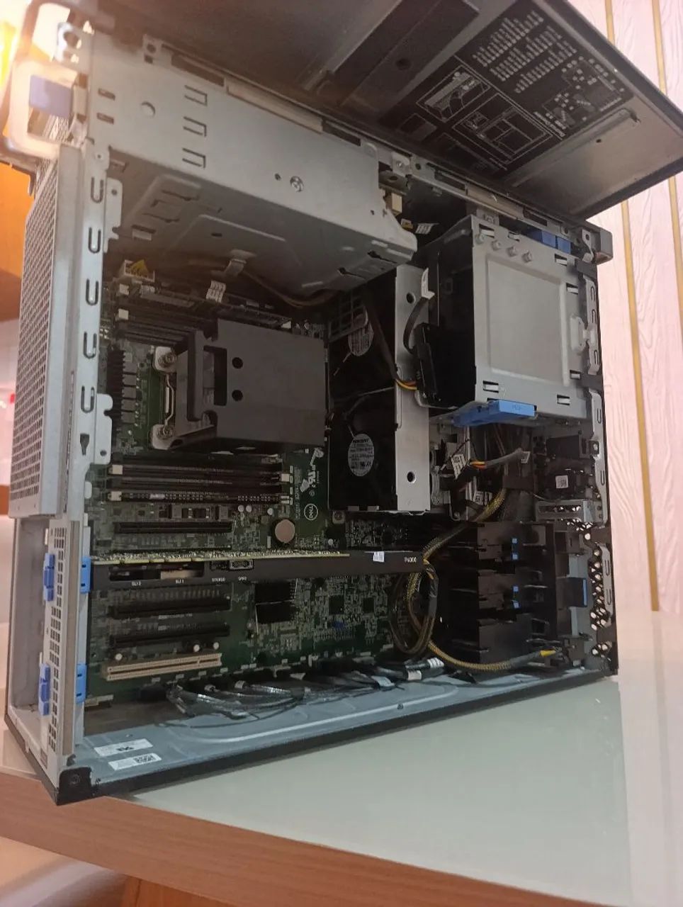 workstation 5820 - Foto 4
