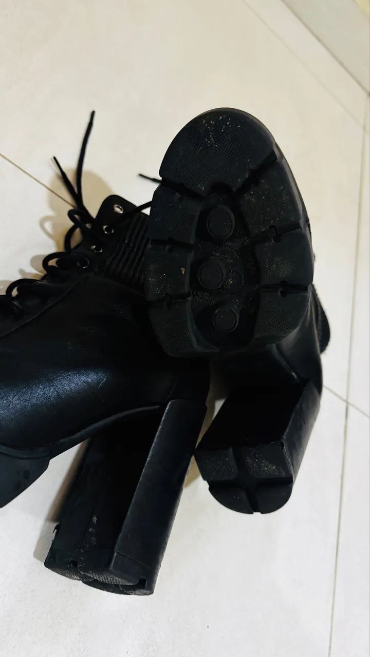 Bota Preta Cano Médio com Cadarço - Foto 4
