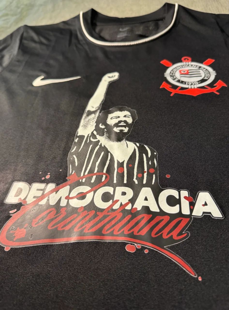 Camisa Corinthians 2026 - Dr. Sócrates - Foto 3