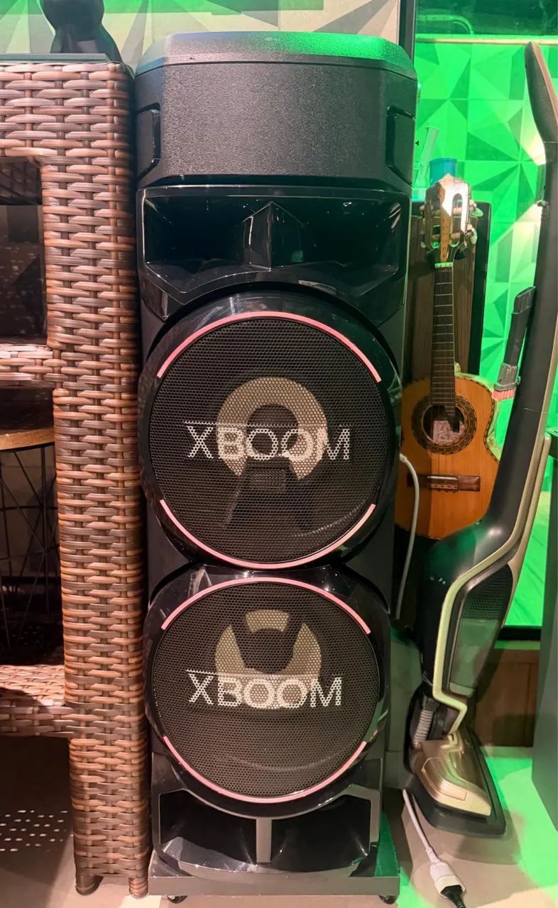 Caixa de Som Bluetooth LG XBOOM 