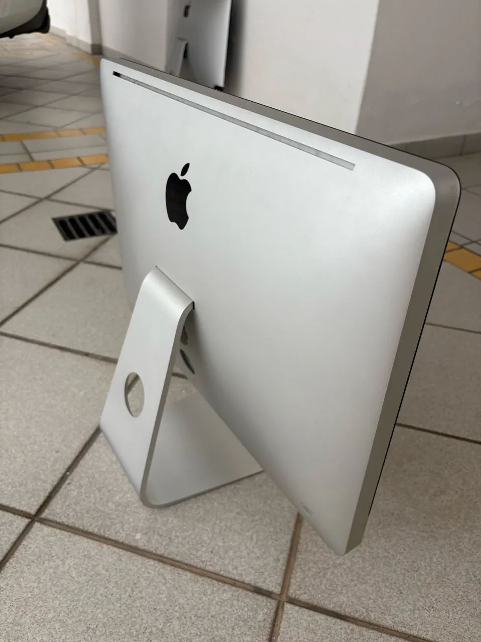 Apple iMac 21,5" Mid 2011 - Core i5 - Perfeito Estado - Foto 3
