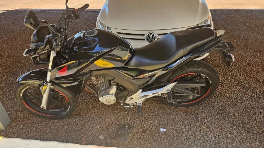 Venda CB 250F - Foto 2
