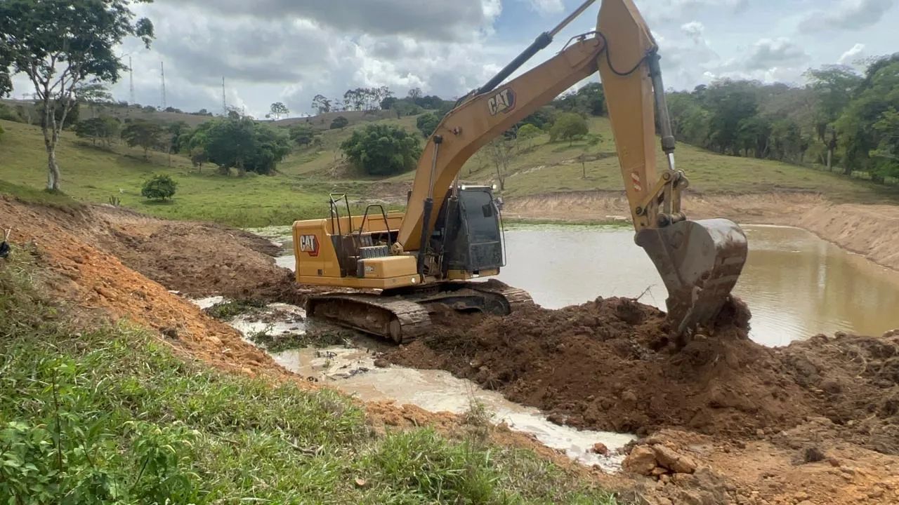ESCAVADEIRA HIDRÁULICA  - Foto 2