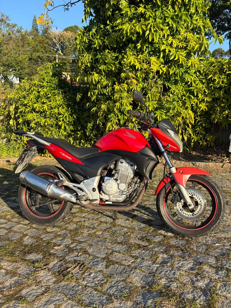 Honda CB300R 2011 Revisada - Foto 2