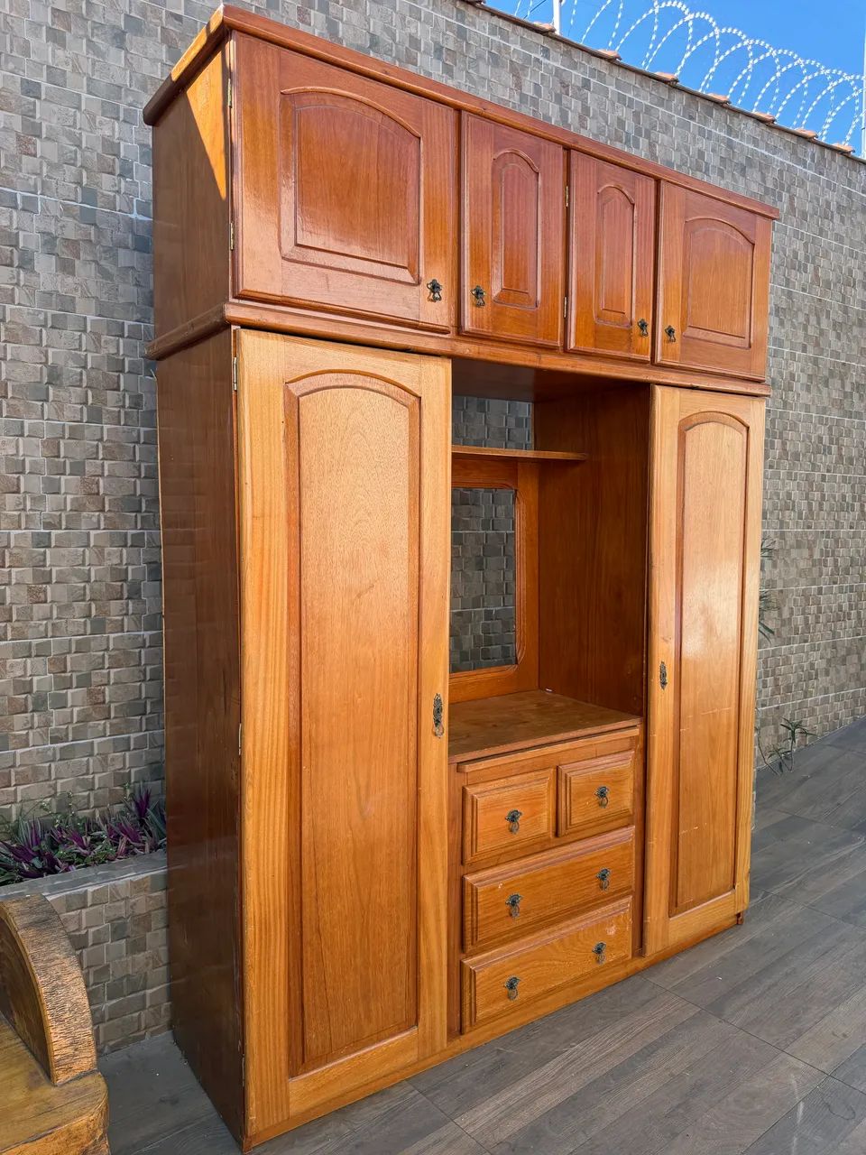 guarda-roupa de madeira - Foto 3