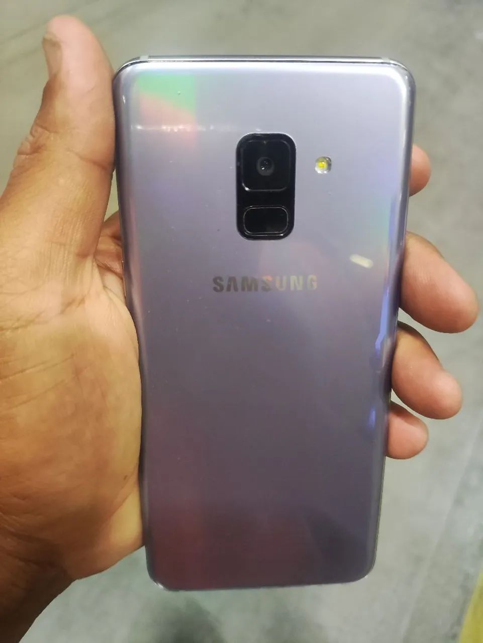 Samsung Galaxy A8 2018 - Foto 3