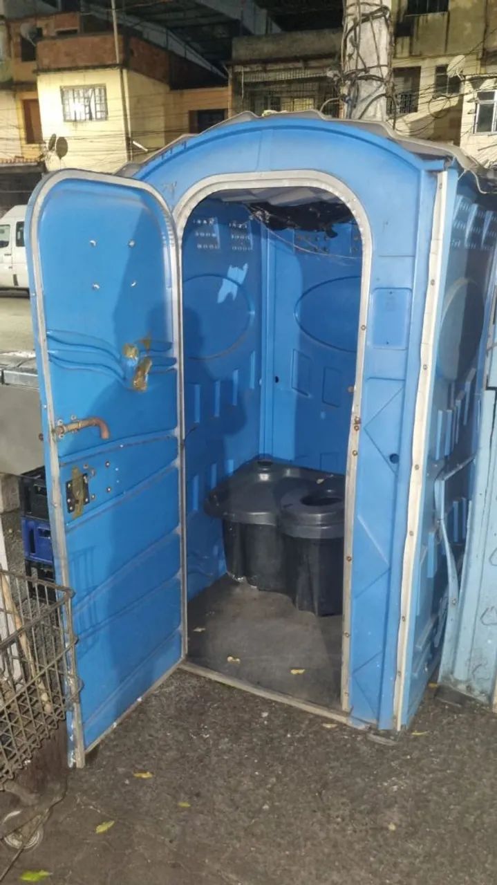 Vende se banheiro quimico  - Foto 2