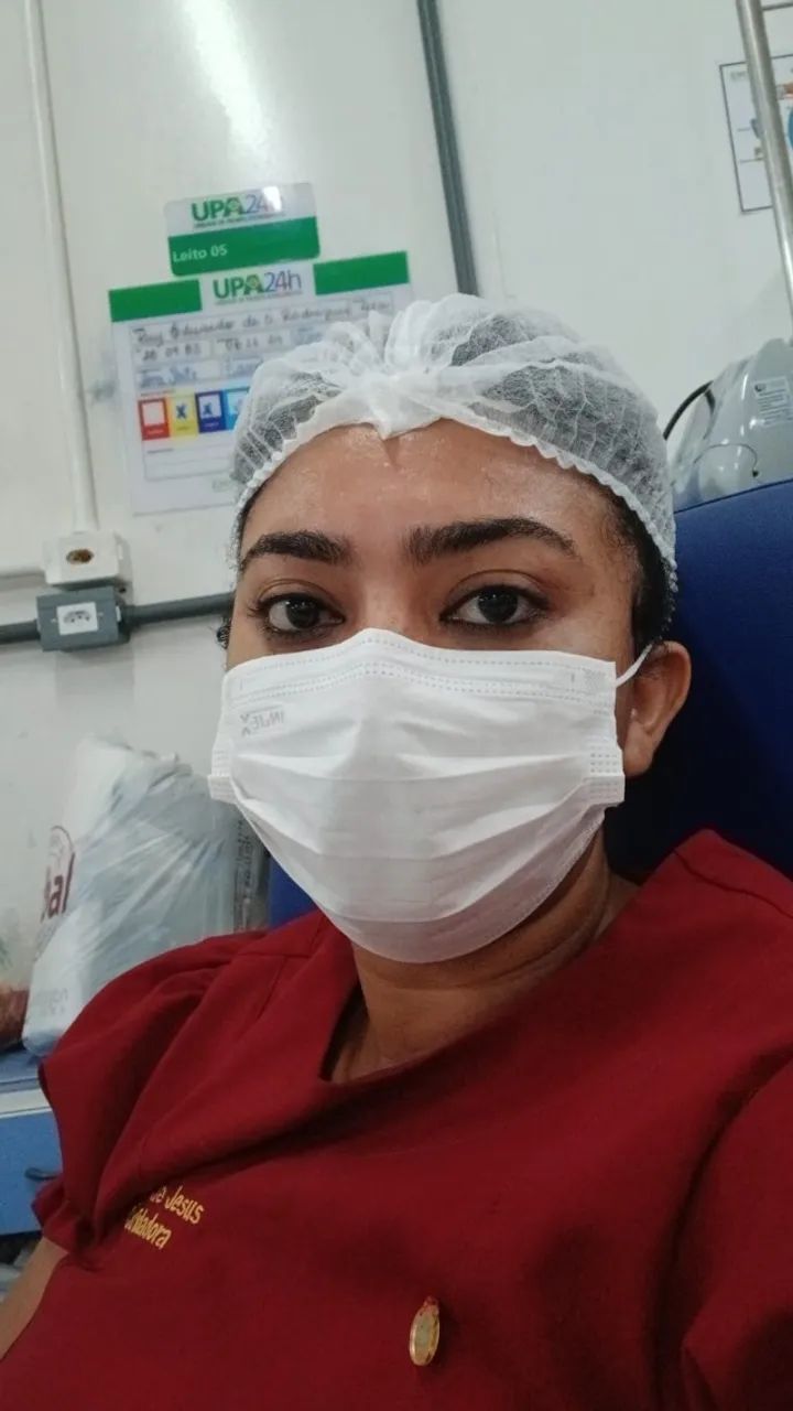 CUIDADORA E ACOMPANHANTE HOSPITALAR - Foto 2