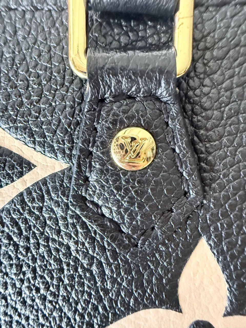Bolsa Louis Vuitton - Foto 5