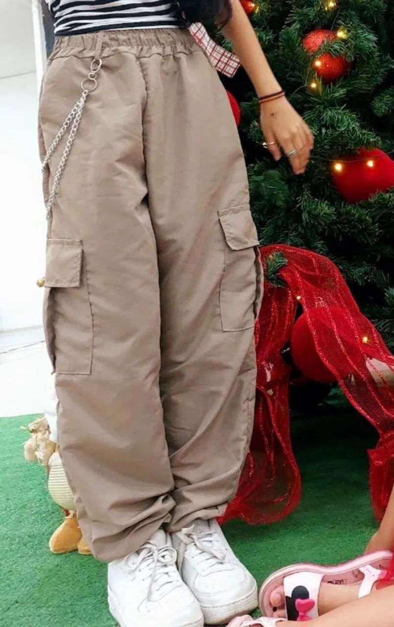 Calça  de adolescente  