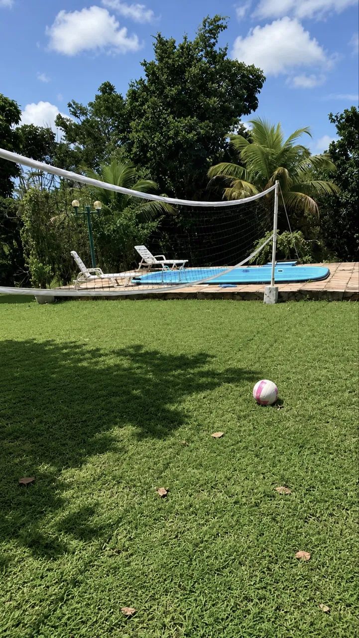 Chacará Completa - Com Piscina e Campinho (Todos móveis e equipamentos inclusos) - Foto 3