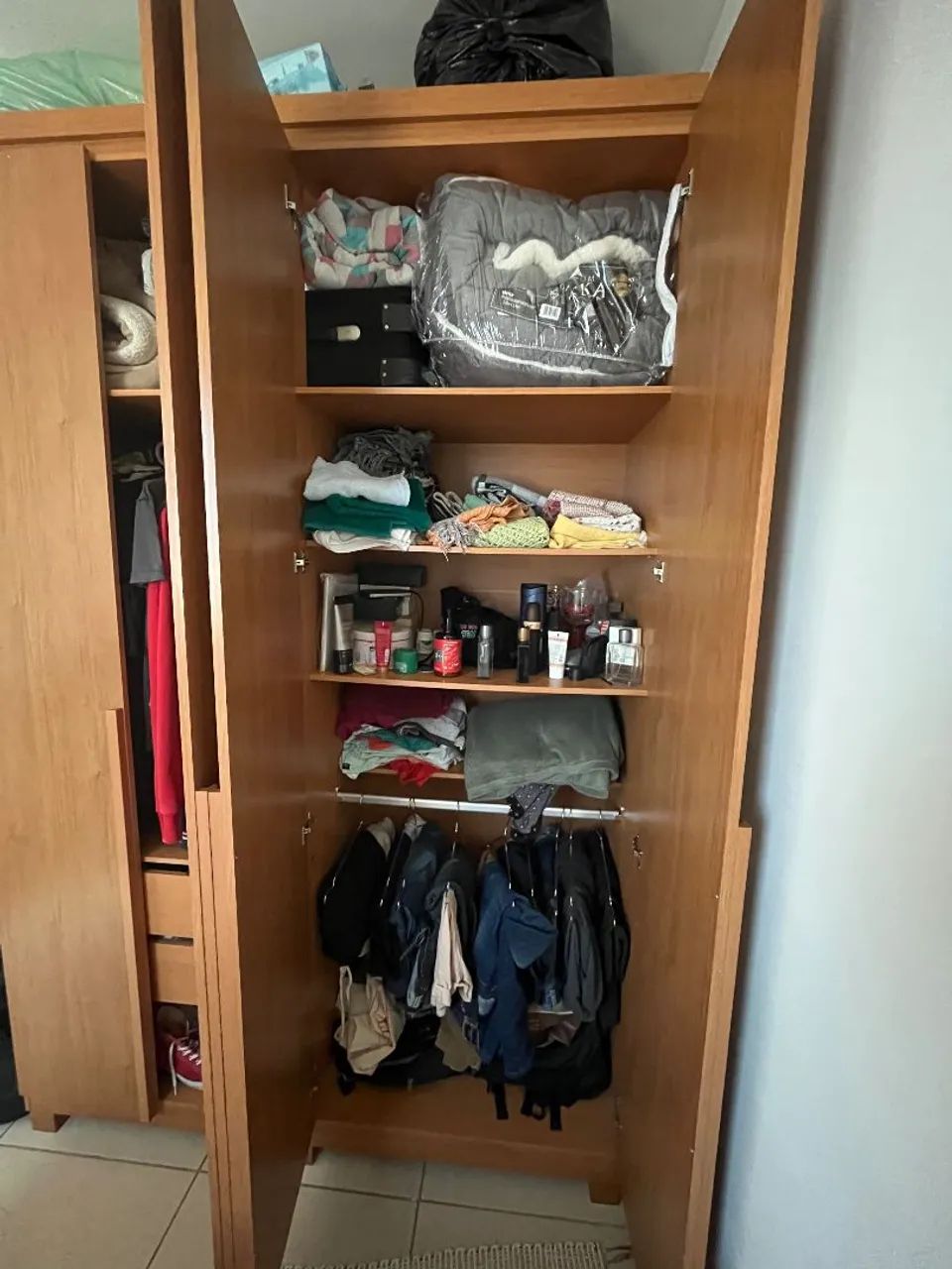 Guarda roupa 4 portas - Foto 4