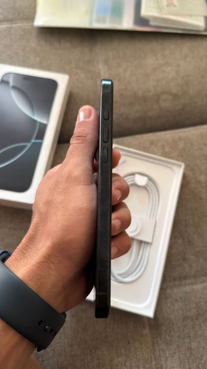 Iphone 16 pro max 256gb - Foto 3