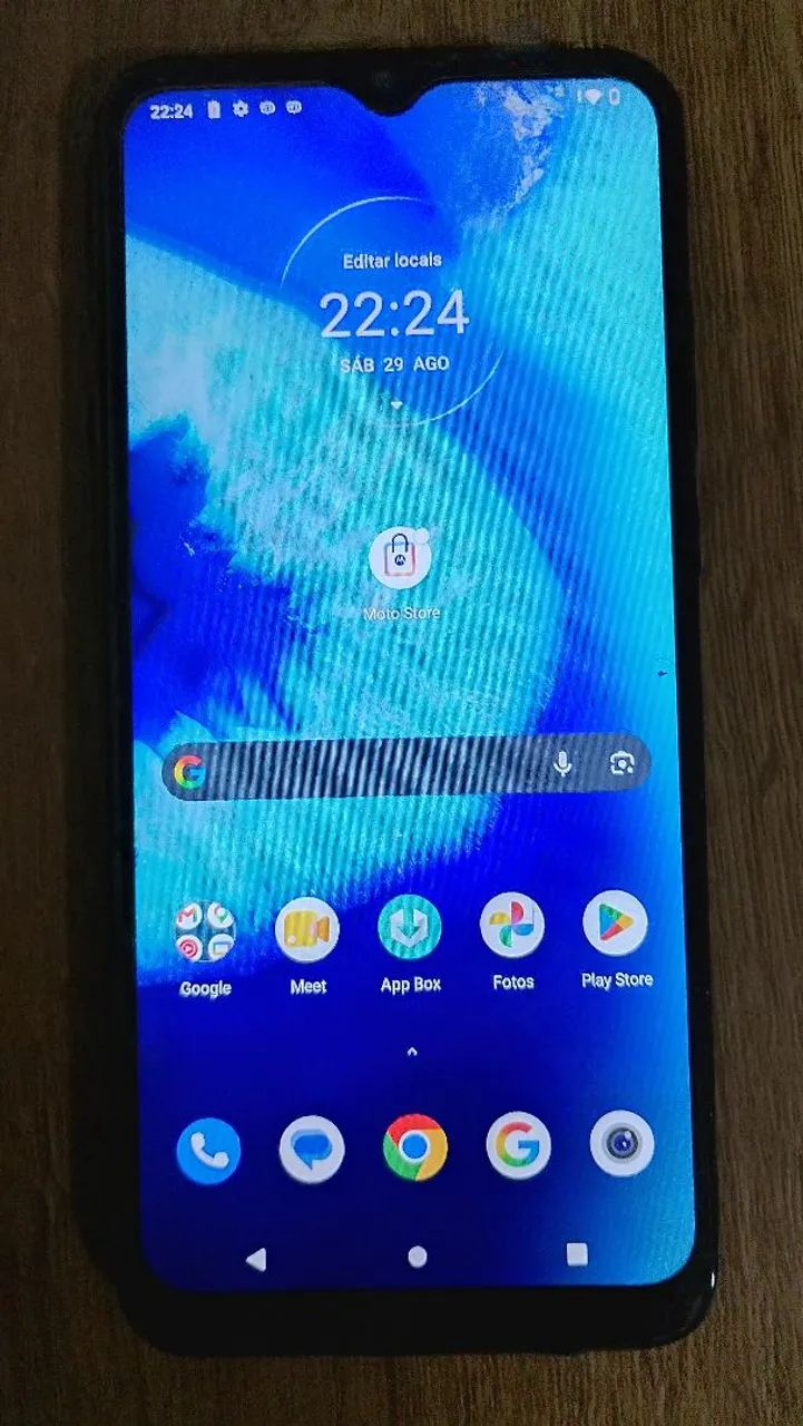 Celular moto G8 Power lite. Lê a descrição 