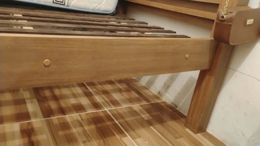 CAMA DE SOLTEIRO A VENDA - R$ 400,00 - Foto 2
