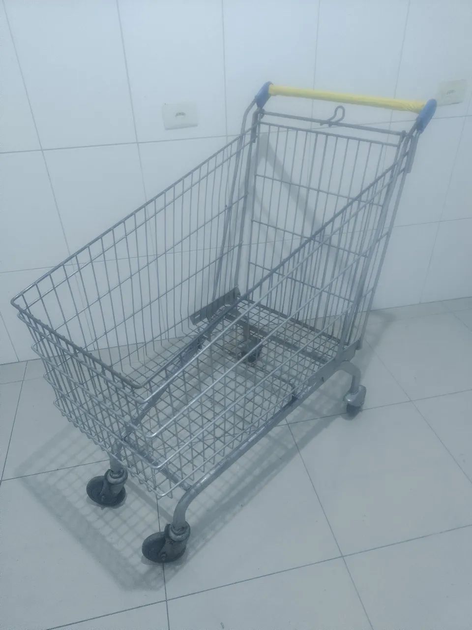 CARRINHO de MERCADO 