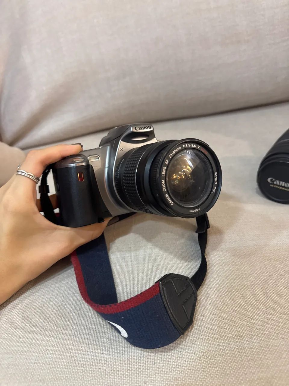 Canon EOS Kiss III L ( analógica ) + Lente Canon EF 28/80 mm + Lente Canon EF 75/300 mm - Foto 4