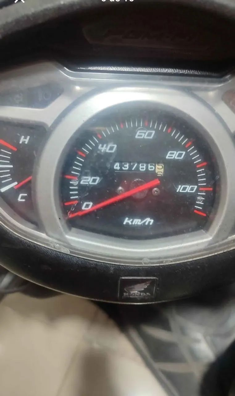 Honda Led 2016 tem 400,00 de doc  - Foto 5