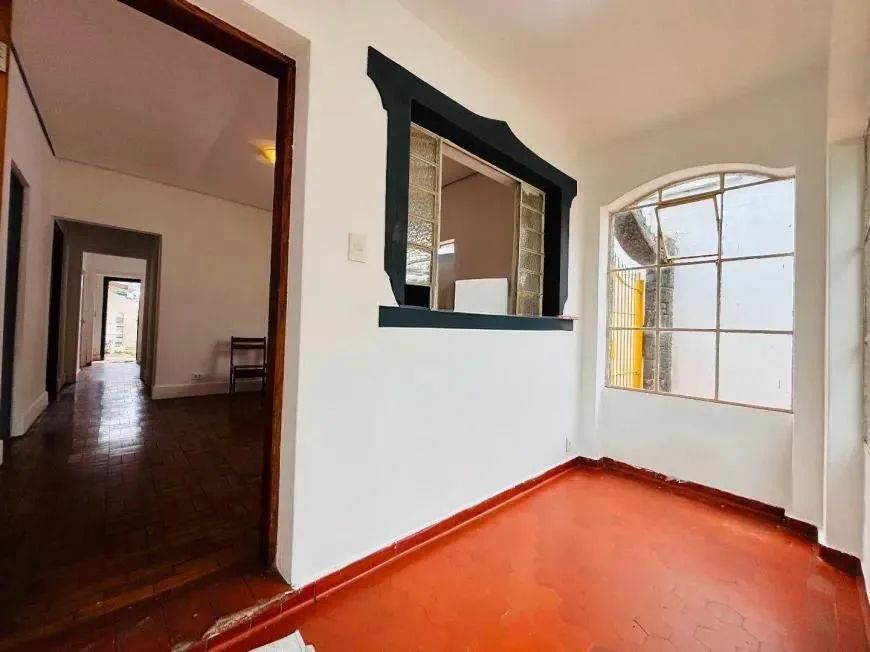 Charme, espaço e uma localização privilegiada! - Foto 3
