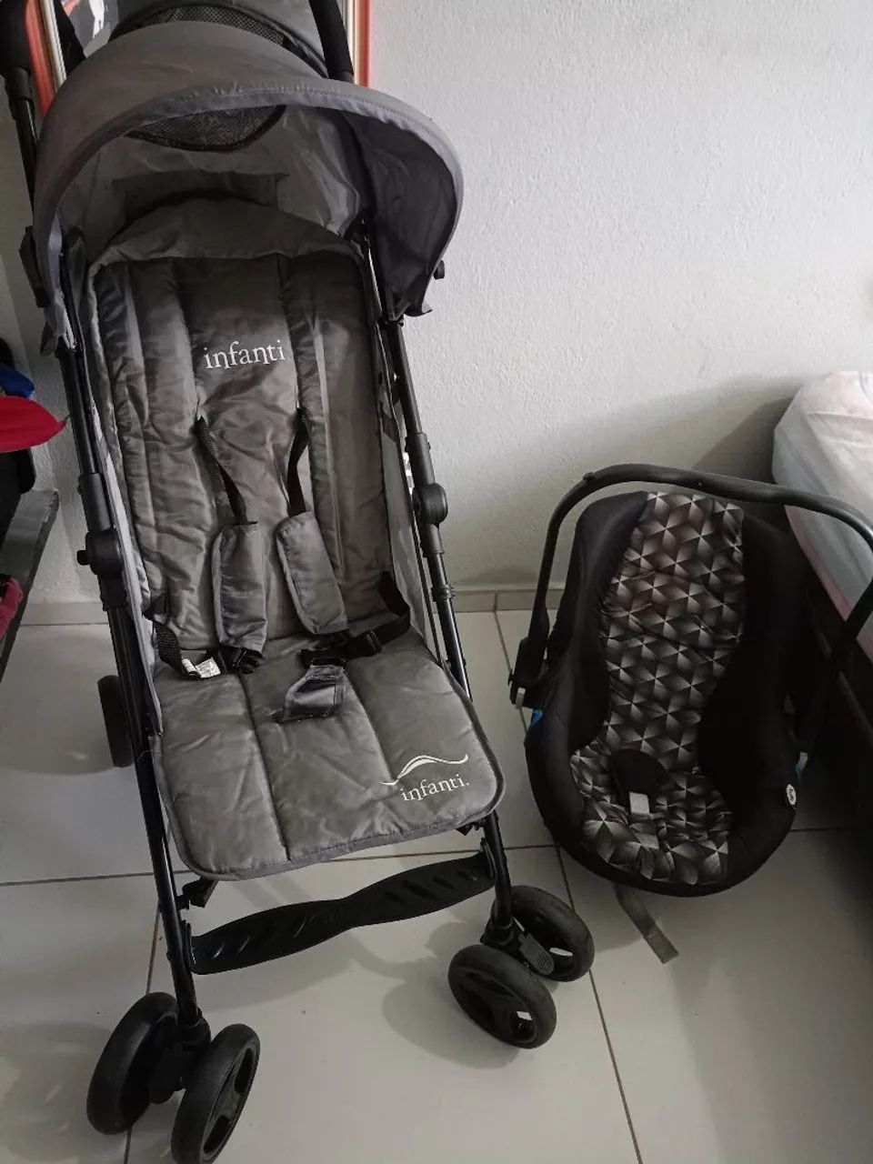 Carrinho e BB conforto