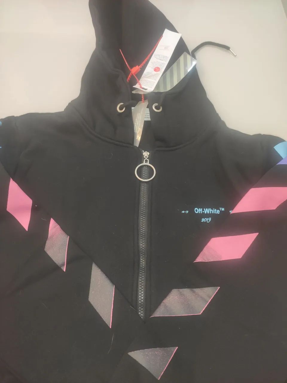 Casaco Off White Preto 