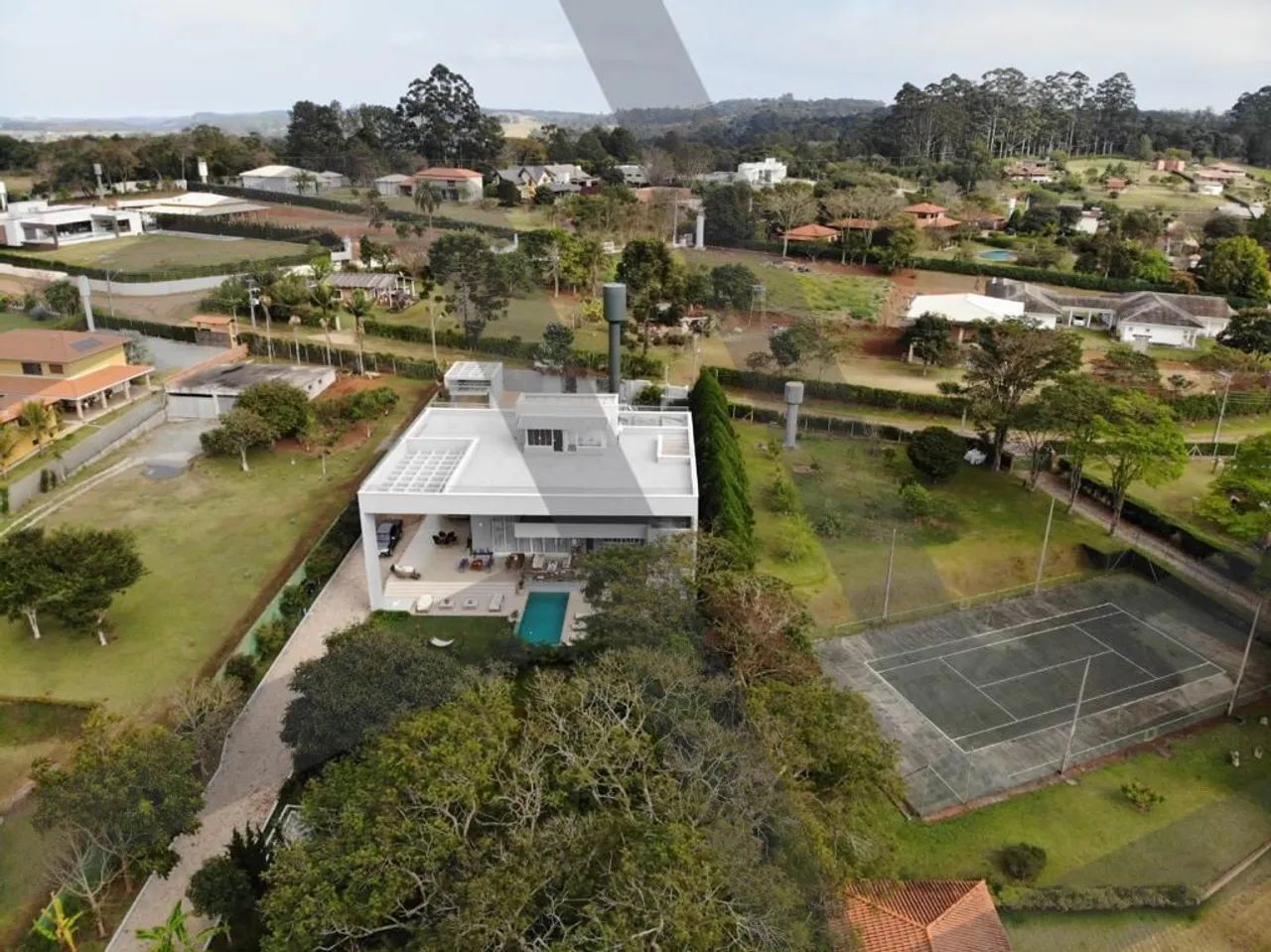 Casa com 4 dormitórios à venda, 5070 m² - Foto 2