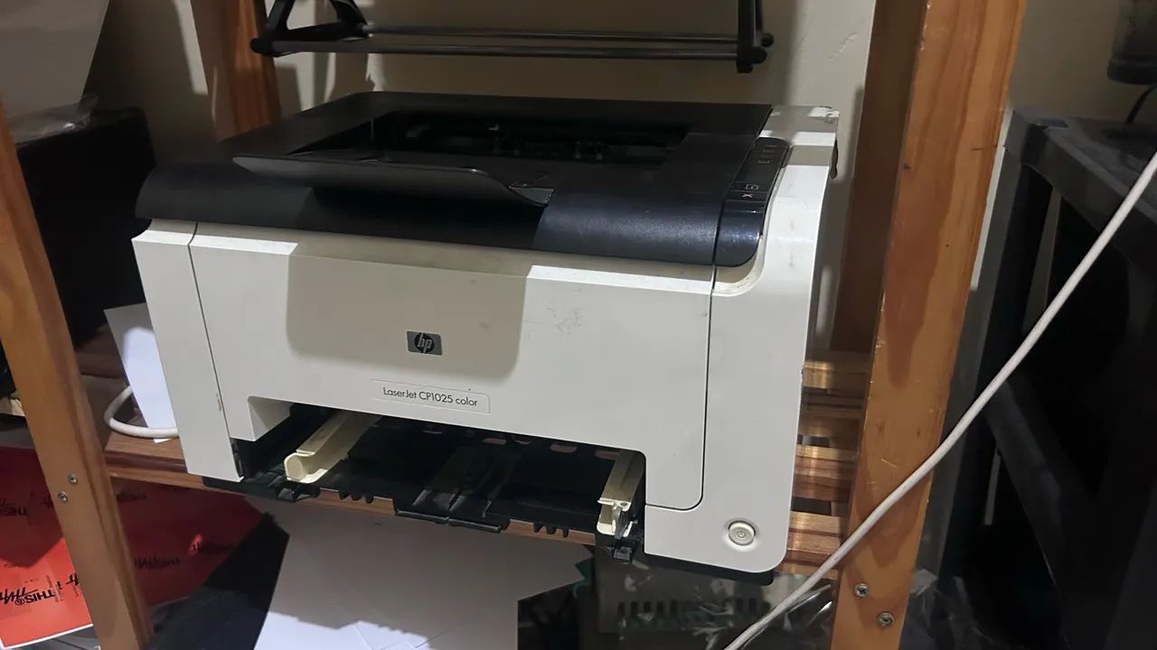 Impressora laser HP CP1025 color - Foto 3