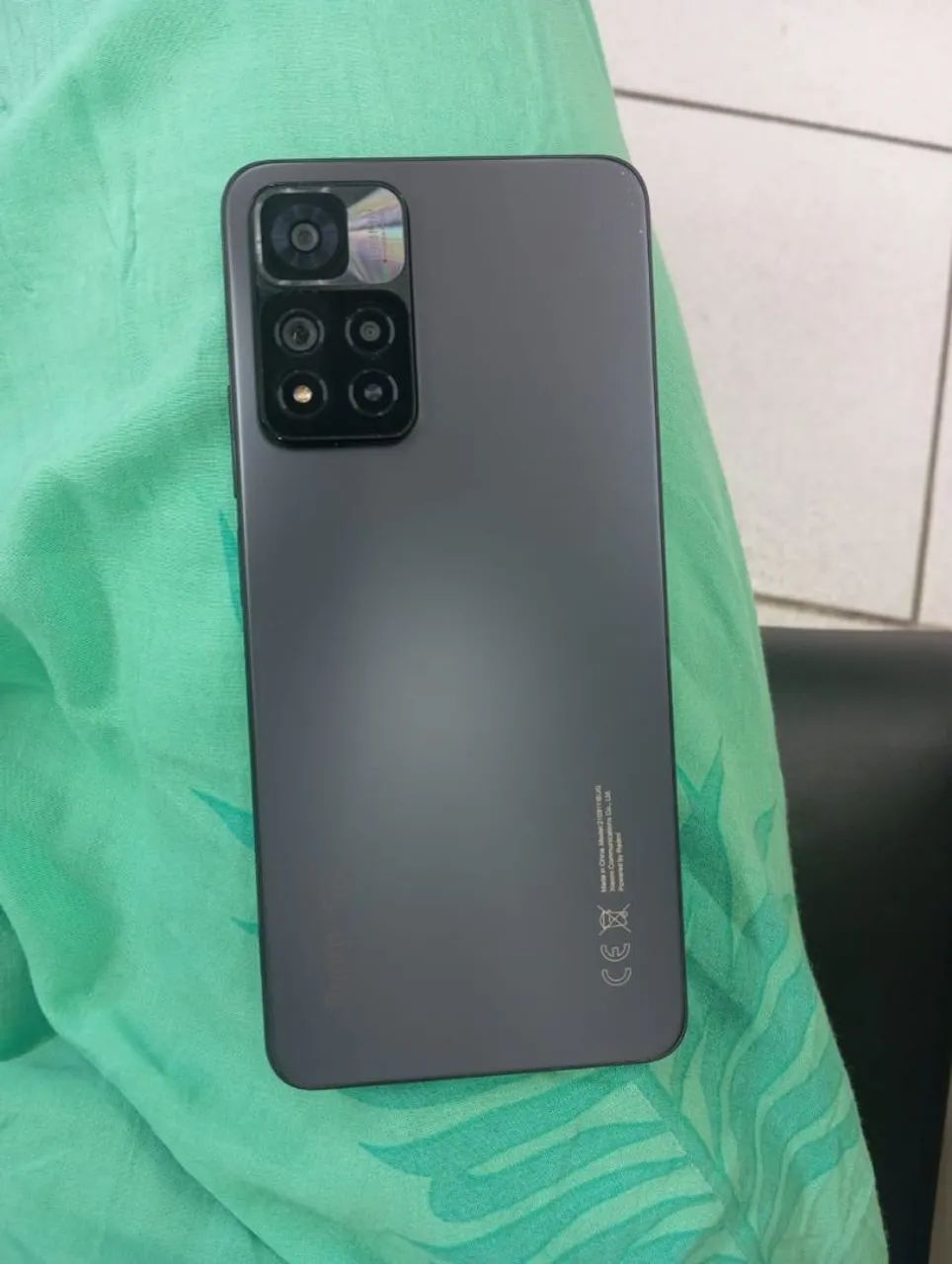 Vende se um celular Redmi not11pro+ - Foto 2