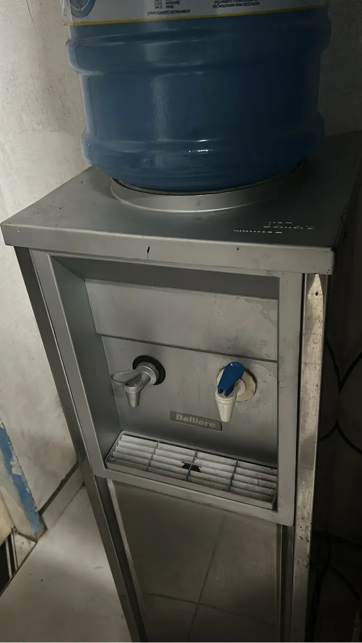 VENDO BEBEDOURO USADO  - Foto 2