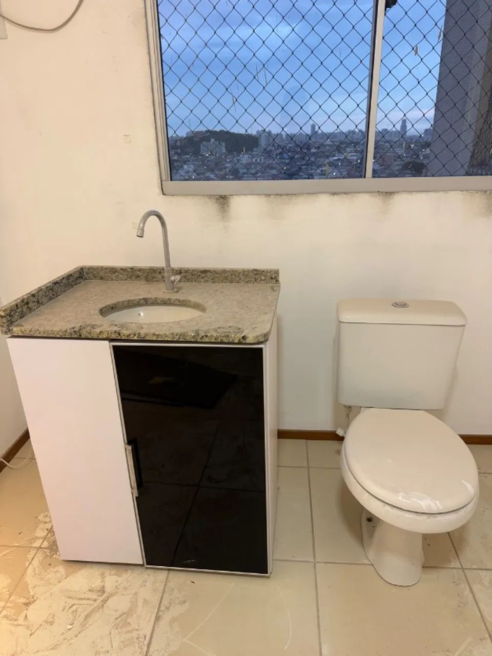 Conjunto Bancada de Granito e Vaso - Foto 2