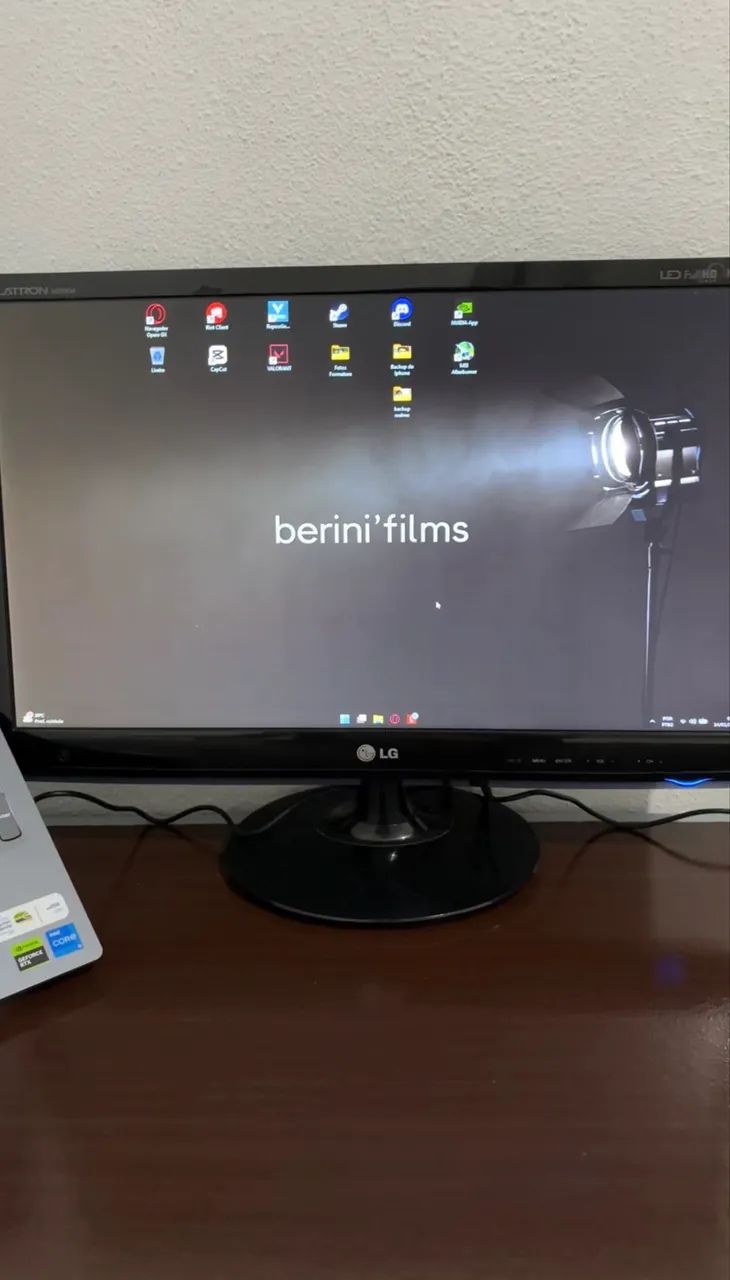 Monitor LG 24 Polegadas FULL HD - Foto 2