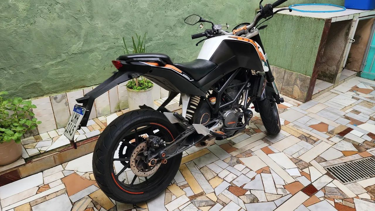 KTM Duke 200