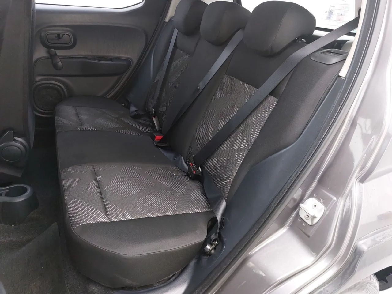 Fiat Mobi LIKE 1.0 Fire Flex 5p., foto 17 de 18