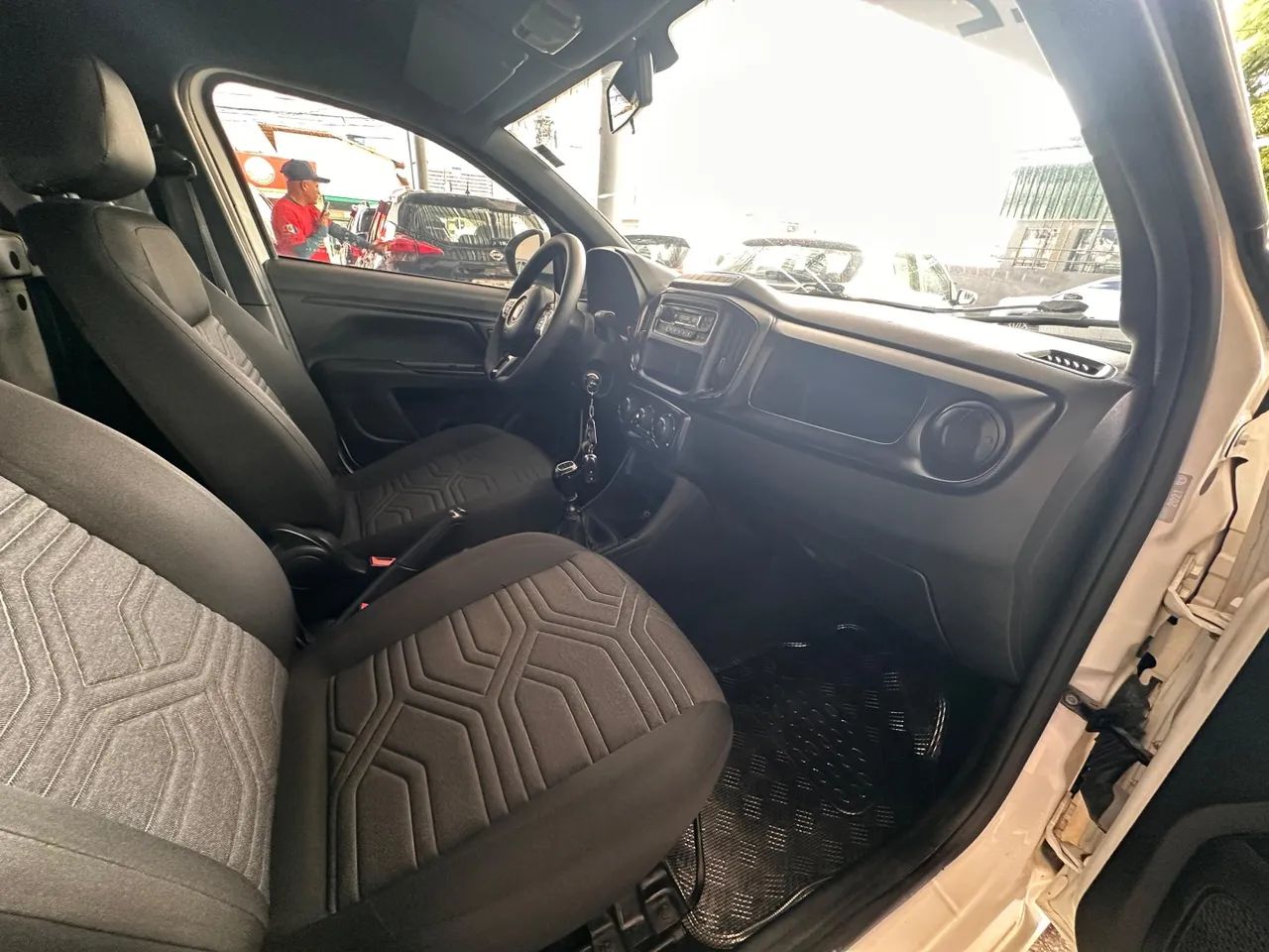Fiat Strada Freedom 1.3 Flex 8V CS Plus 2022 - Foto 4