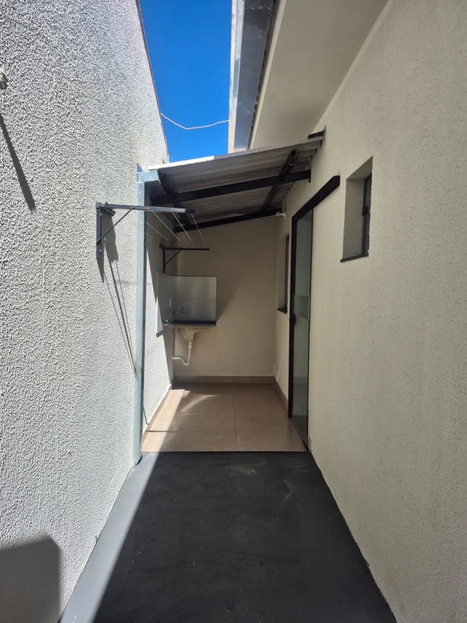 ALUGO CASAS DE 1 e 2 DORMITÓRIOS - Foto 4