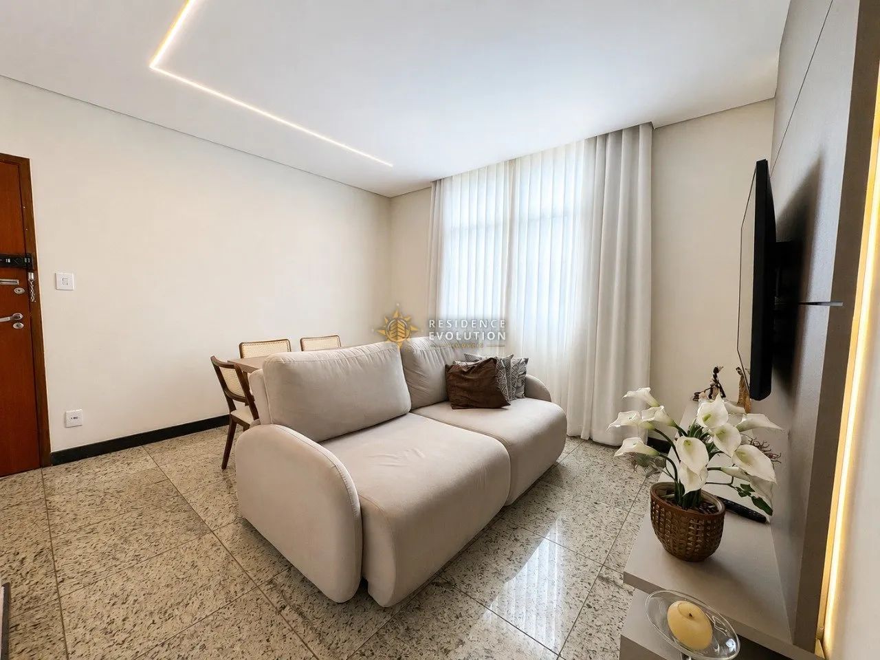 Apartamento com 3 Quartos, Suíte e 2 Vagas - Santa Amélia - Foto 3
