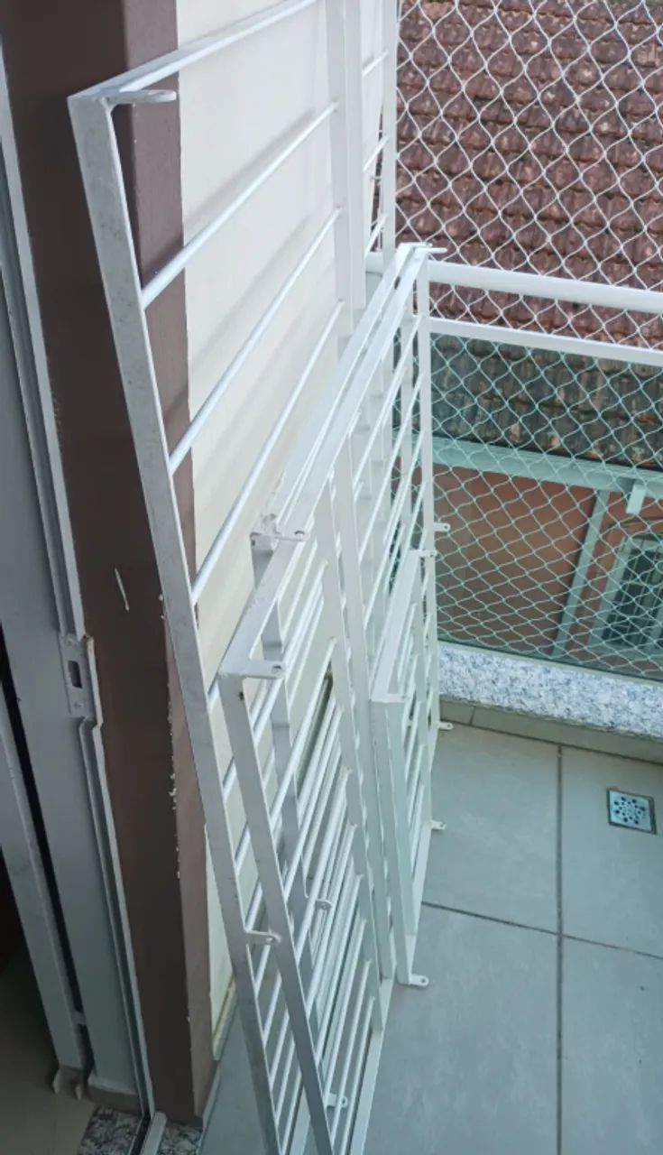 Conjuto de 4 grades para janelas