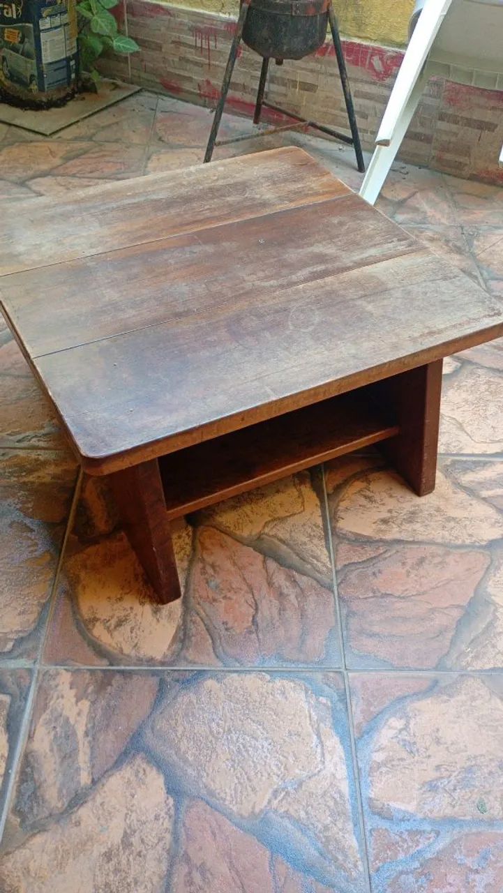 MESA MACIÇA