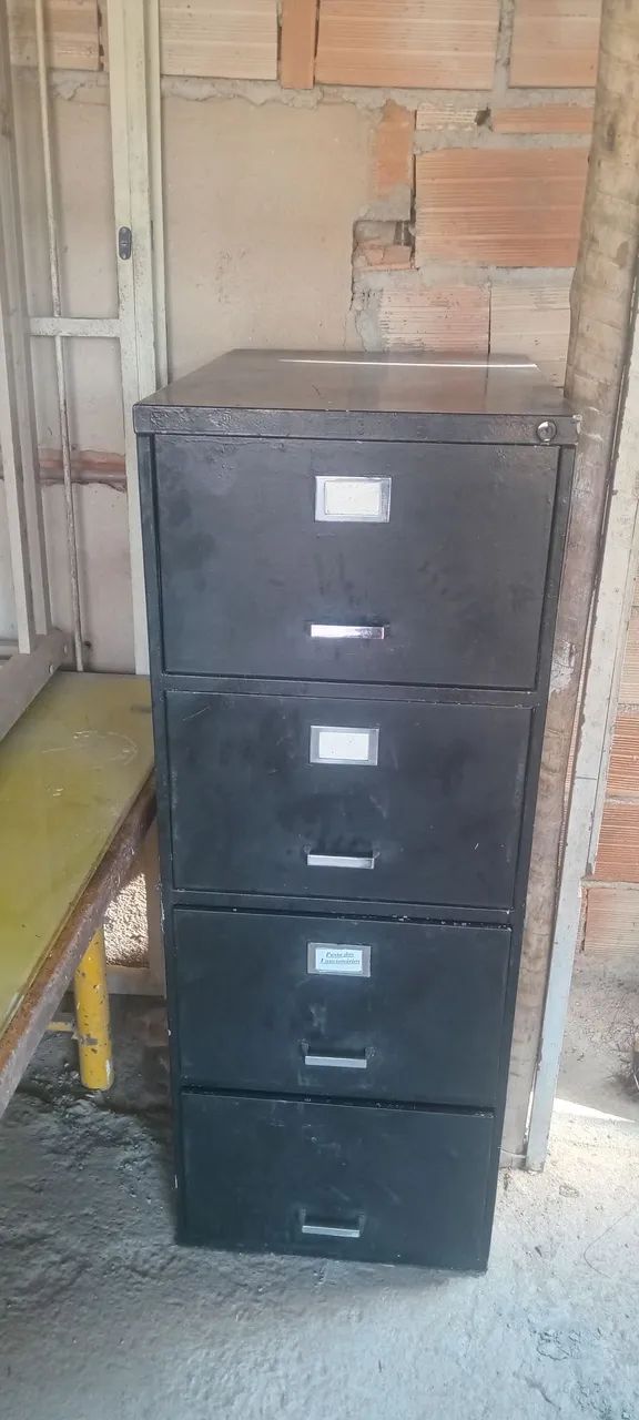 Armário de escritorio