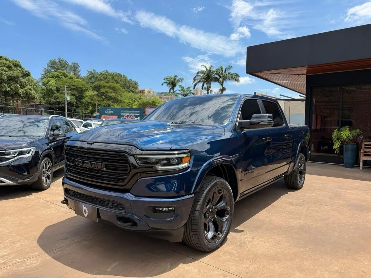 Ram 1500 1500 LIMITED NIGHT EDITION 5.7 4X4 AUT. 2024