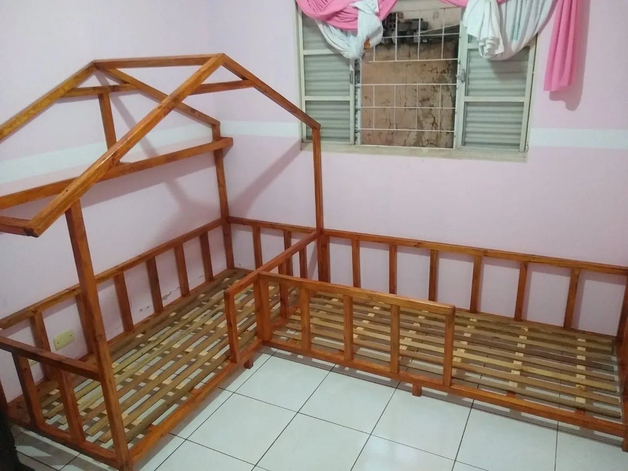 CAMA MOMTESSORIANA DUPLA 