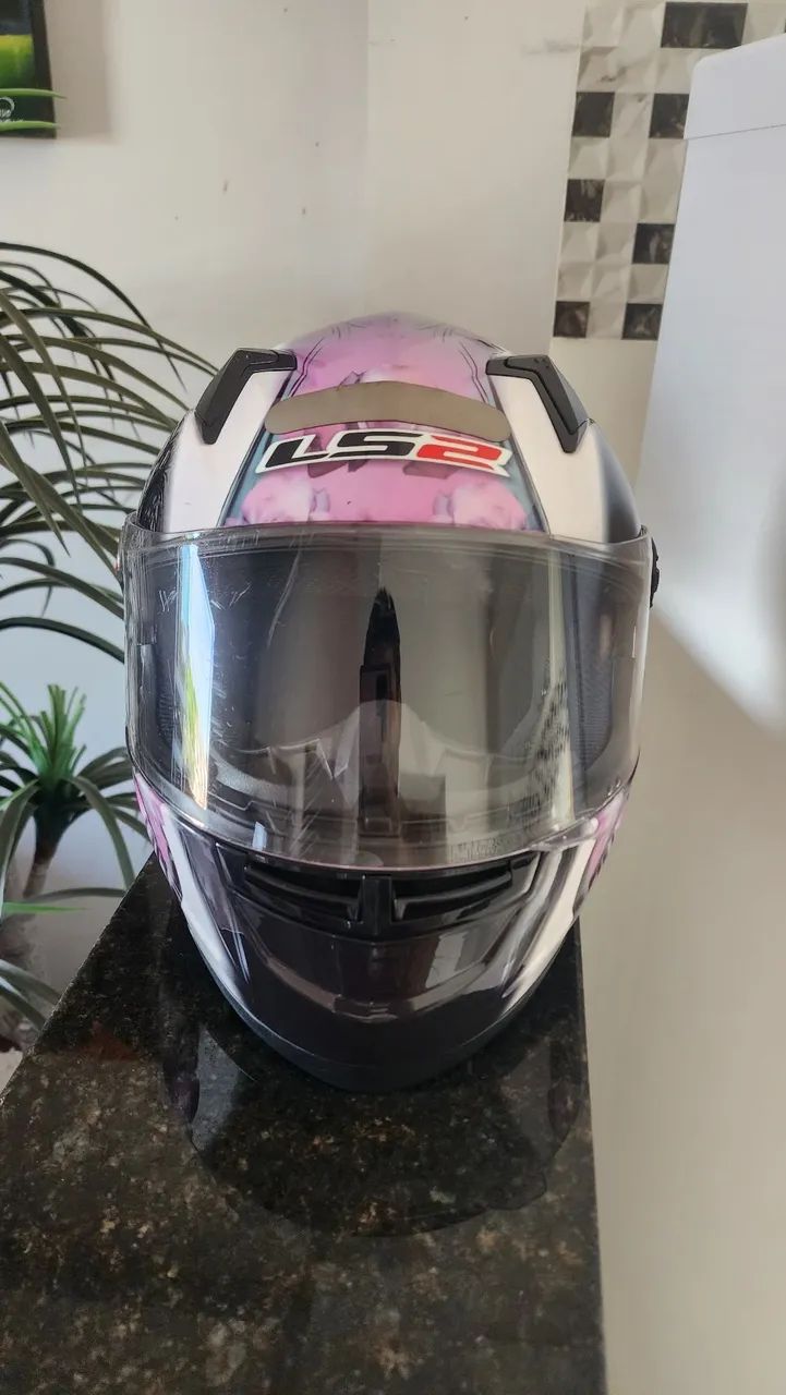 Capacete Ls2  rosa com branco  - Foto 2