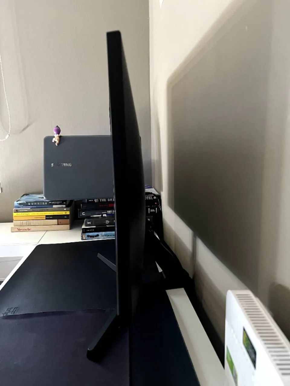 Monitor Samsung UHD 4K UR55 28' - Foto 2