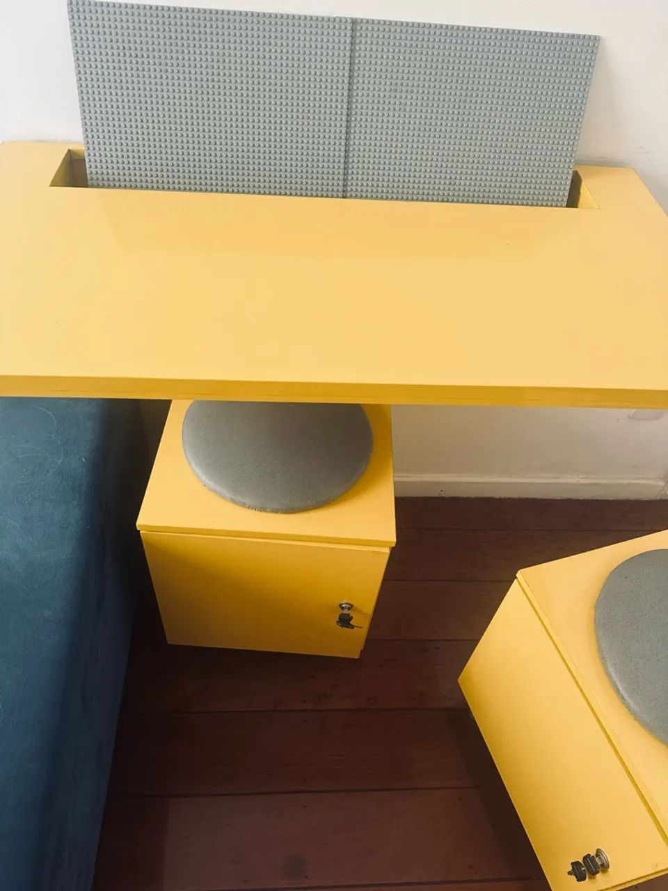 Mesa e bancos Lego  - Foto 5
