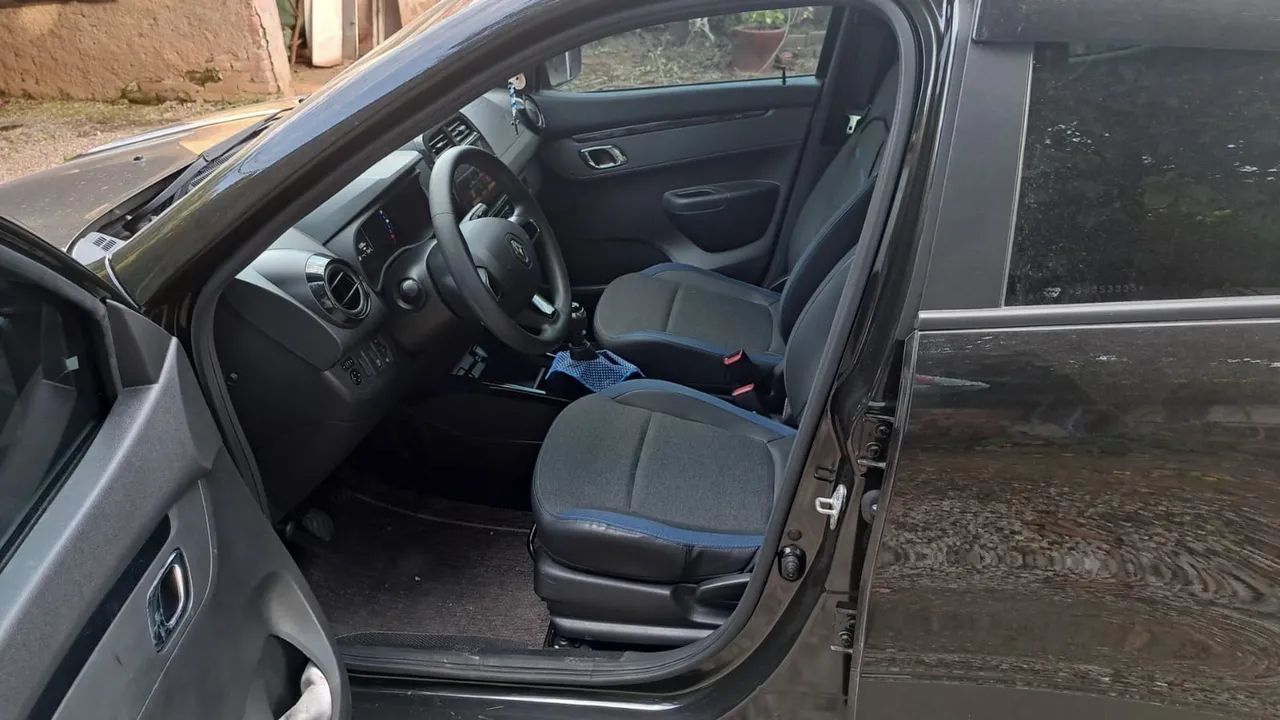 Renault Kwid Intense 1.0 Flex 12V 5P Mec. 2025 - Foto 2