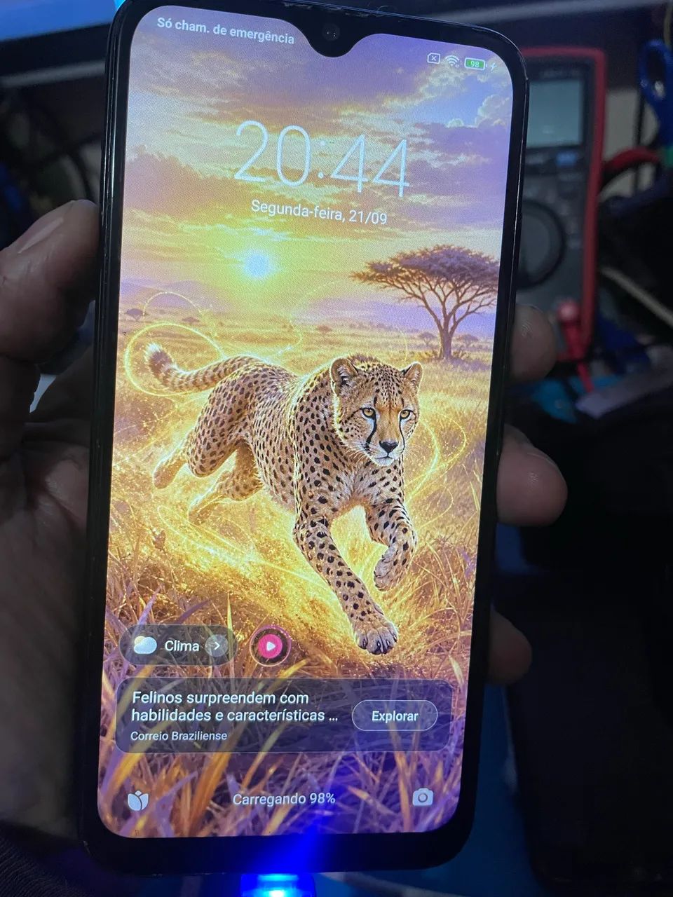 celular  Xiaomi NOTE 8  . Tudo funcionando .Revisado .