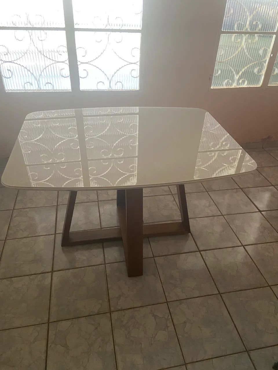 Vendo mesa linda!