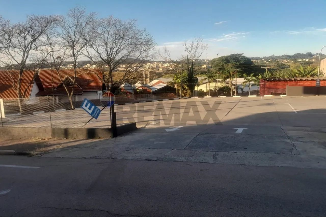 REMAX ALUGA / PRÉDIO COMERCIAL / 38 VAGAS / 923m² / CENTRO / R$ 45.000 MÊS / VINHEDO-SP - Foto 5