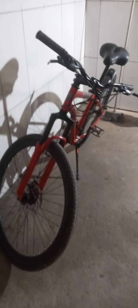 Bicicleta semi nova