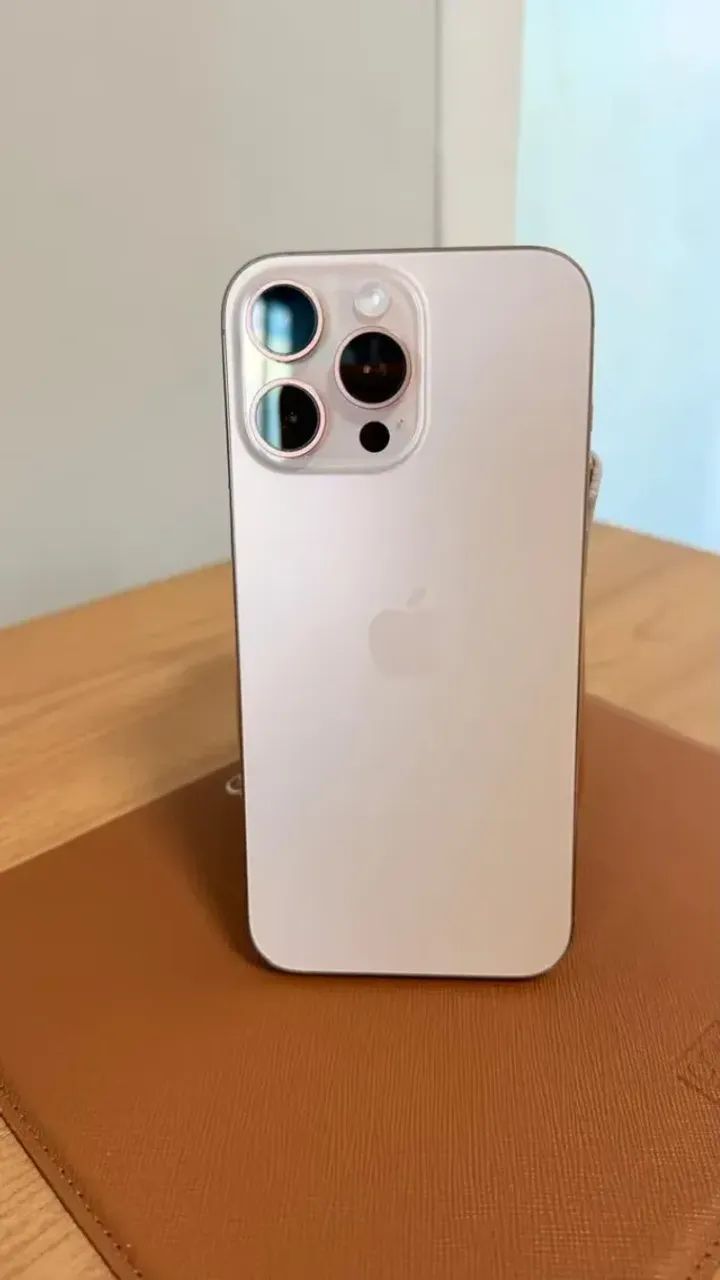 iPhone 16 PRO MAX - Foto 2